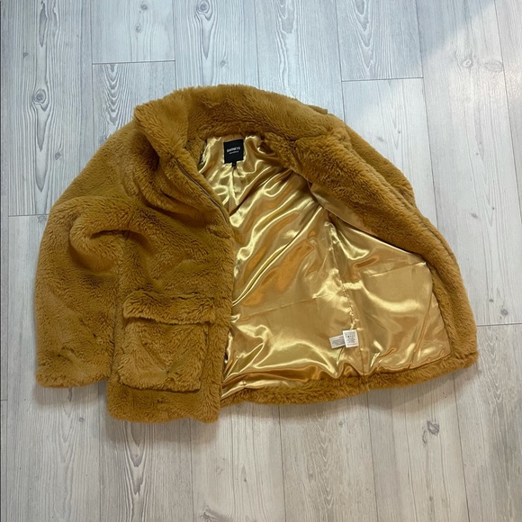 ADOS Barneys Originals Faux Fur Coat 🧥 - Picture 4 of 5